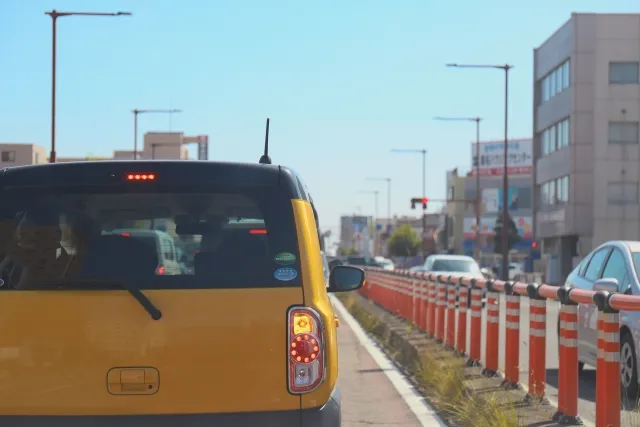 軽自動車の維持費はどれくらい?|賢く自動車を活用する方法